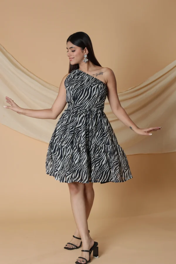 Arika Short Dress