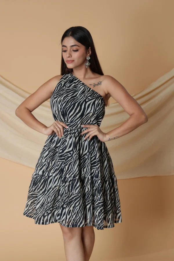 Arika Short Dress