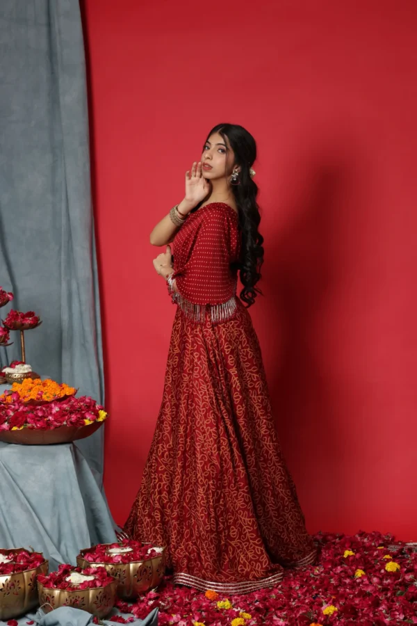 Juhi Lehenga