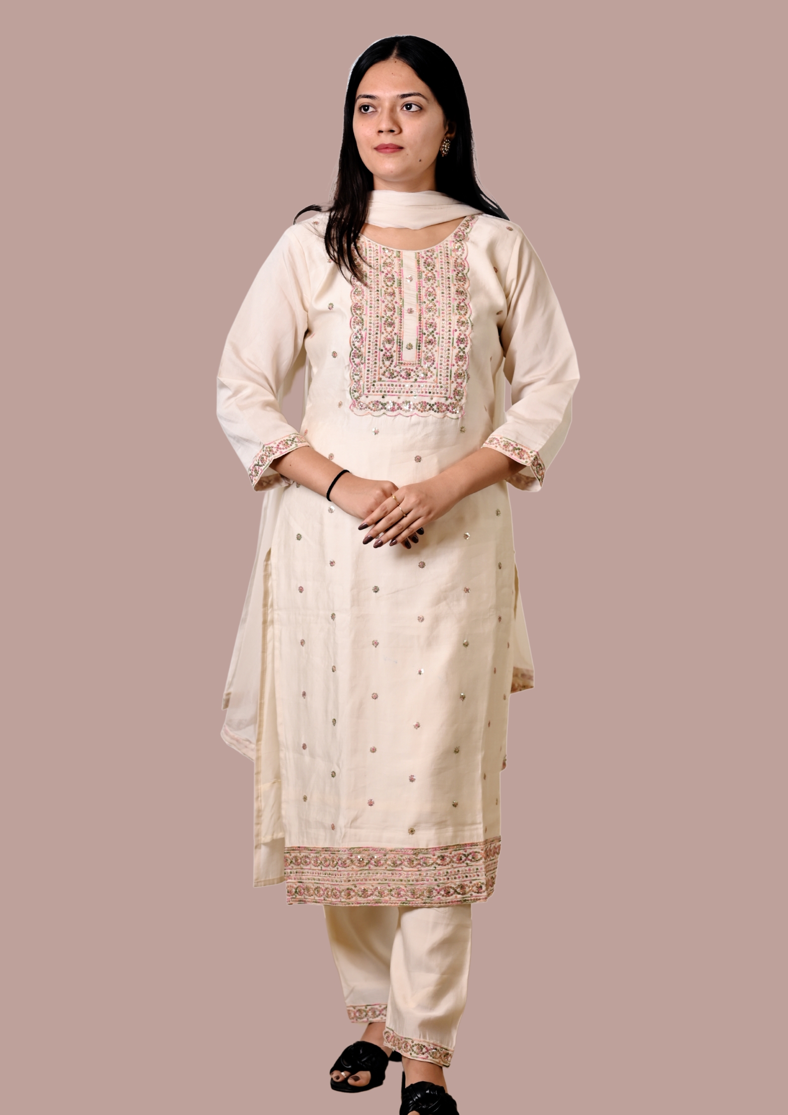 Tapsi Kurta Pant with Dupatta