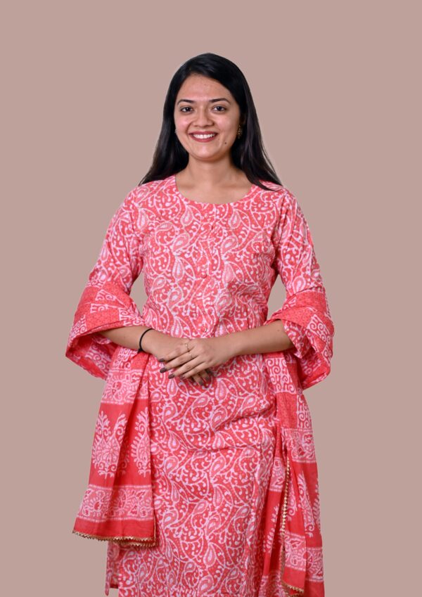 Isha Kurta Pant with Dupatta