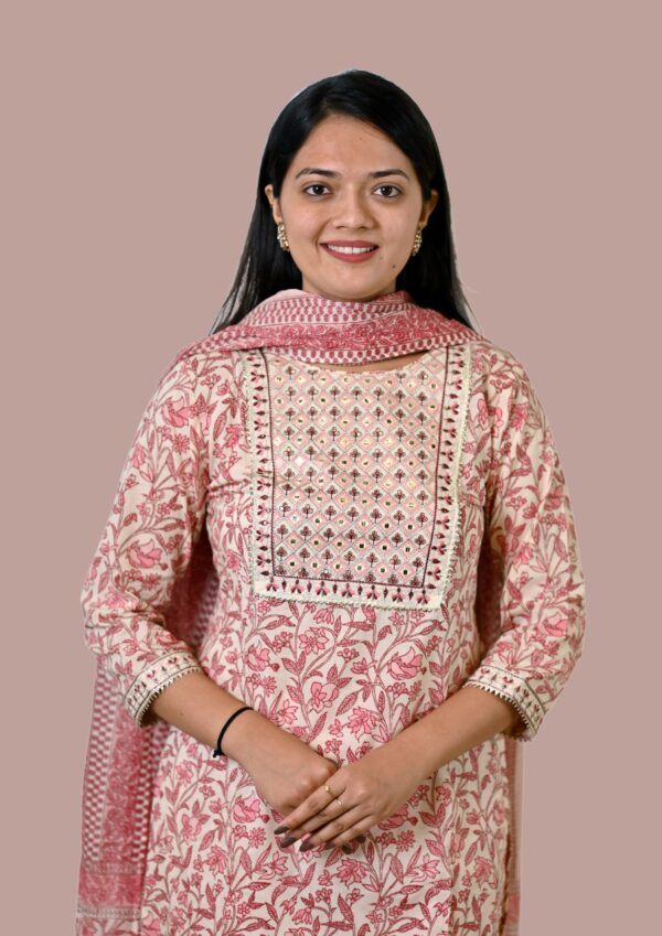 Shinat kurta pant with Dupatta