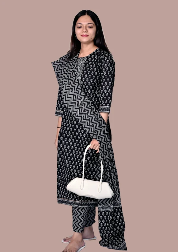 Eyza Kurta Pant with Dupatta